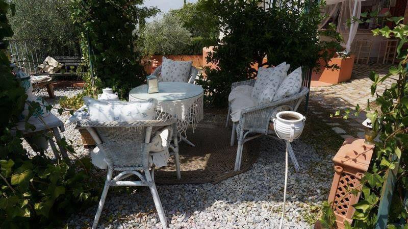Laurel De La Reina Bed & Breakfast - Boutique La Zubia  Zimmer foto